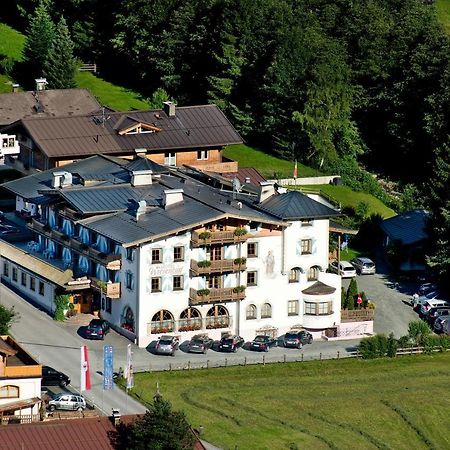 Hotel Wiesenegg Aurach bei Kitzbuehel Exterior photo